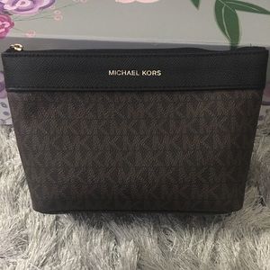 Michael Kors Makeup Bag